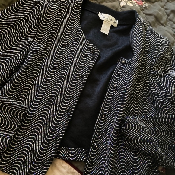 Ronni Nicole by Ouida - Picture 3 of 4